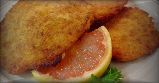 Rolly's Restaurant - Breakfast Pancakes